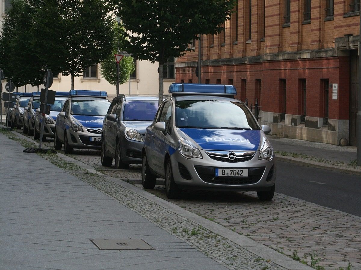 german germany berlin police law enforcement