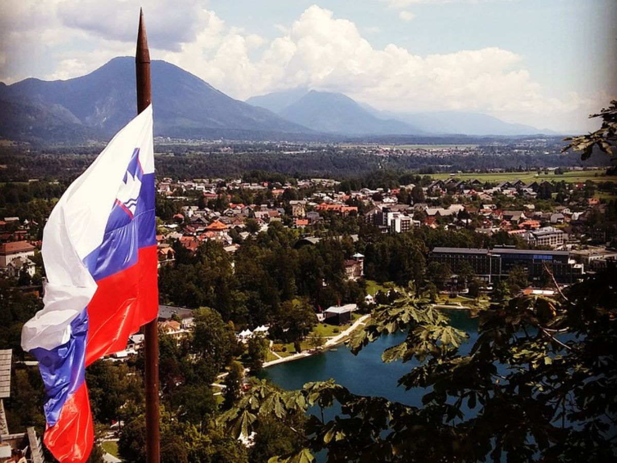 Slovenia flag
