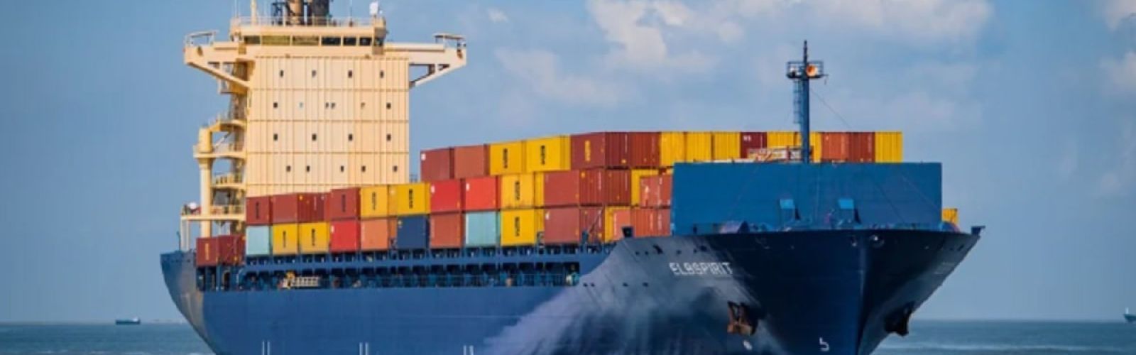 shipping shipment container ship supply chain