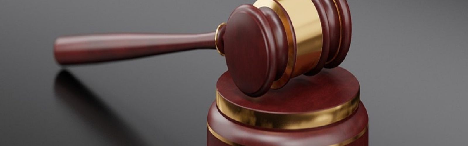 court decision hearing gavel