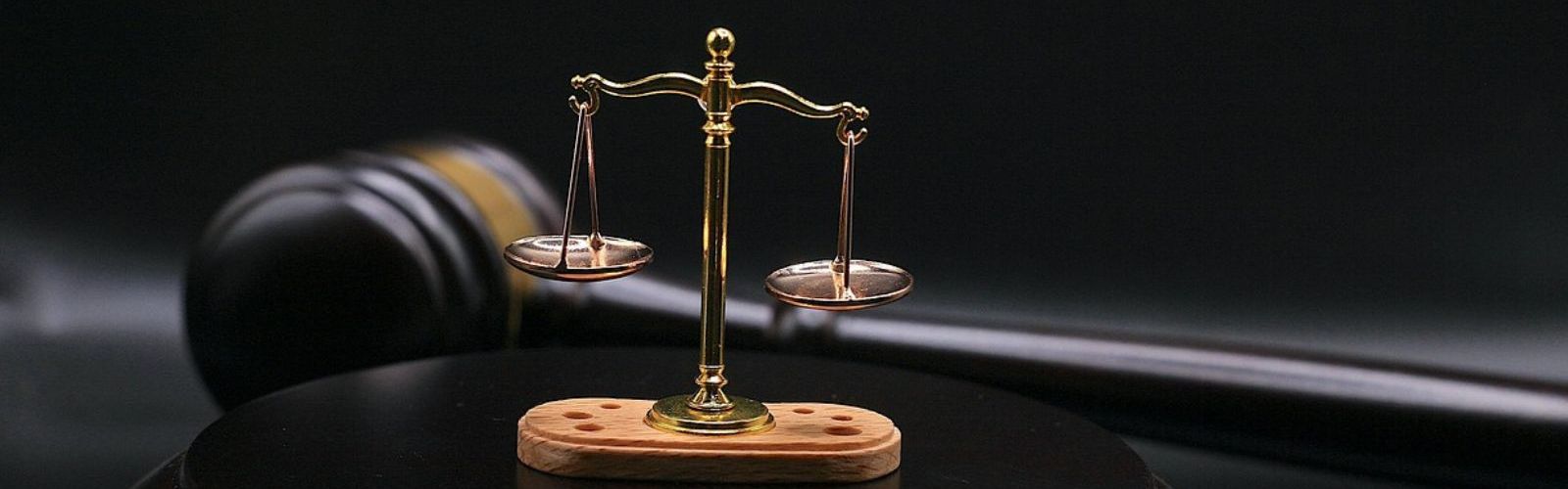 gavel law legal court