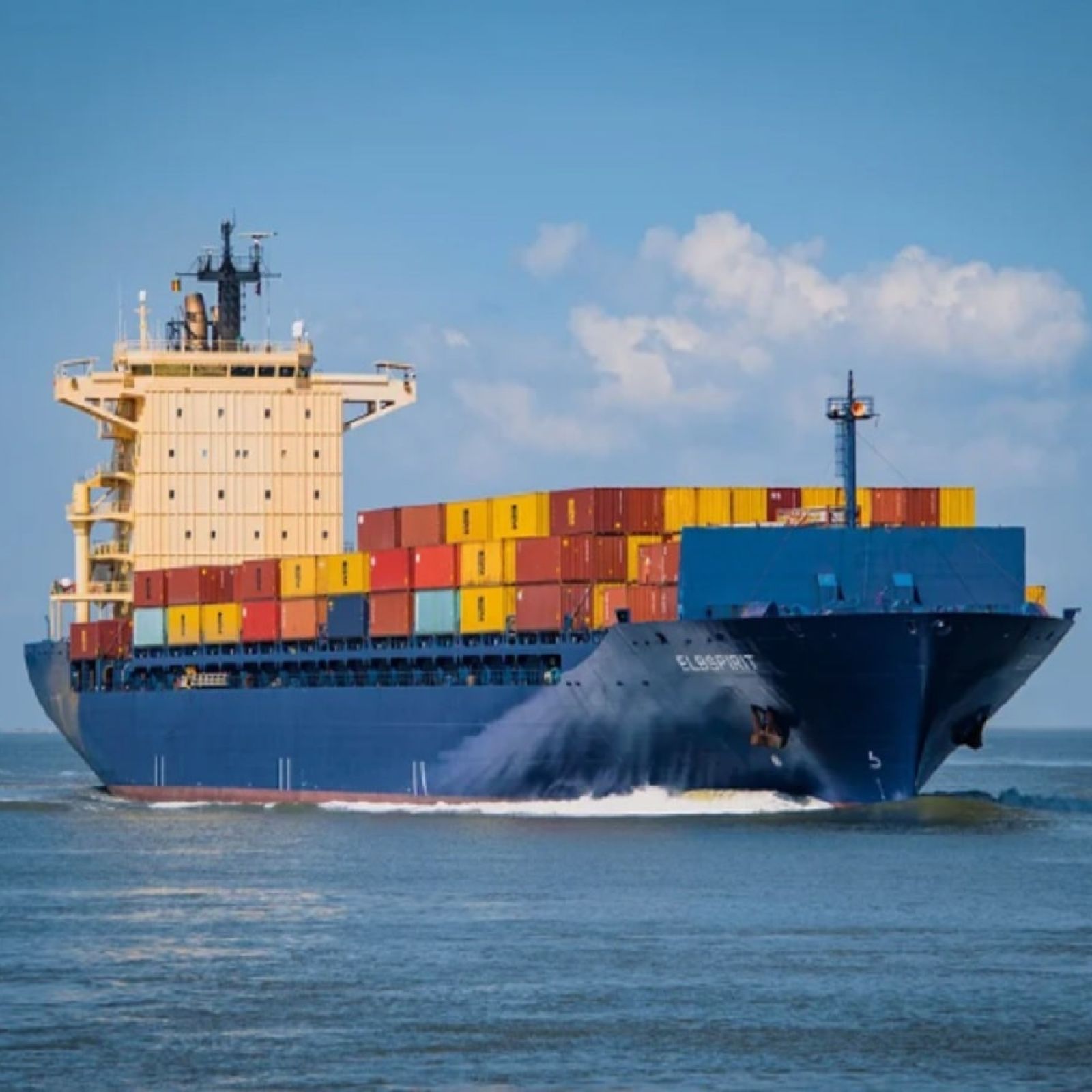 shipping shipment container ship supply chain