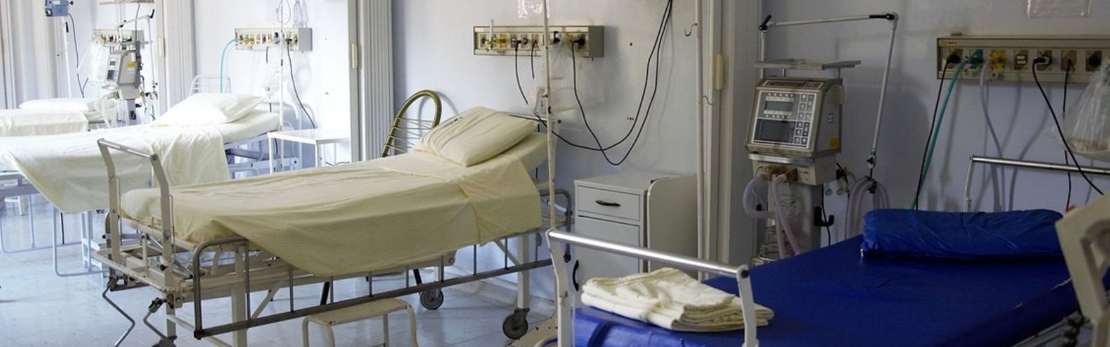 emergency room hospital bed beds