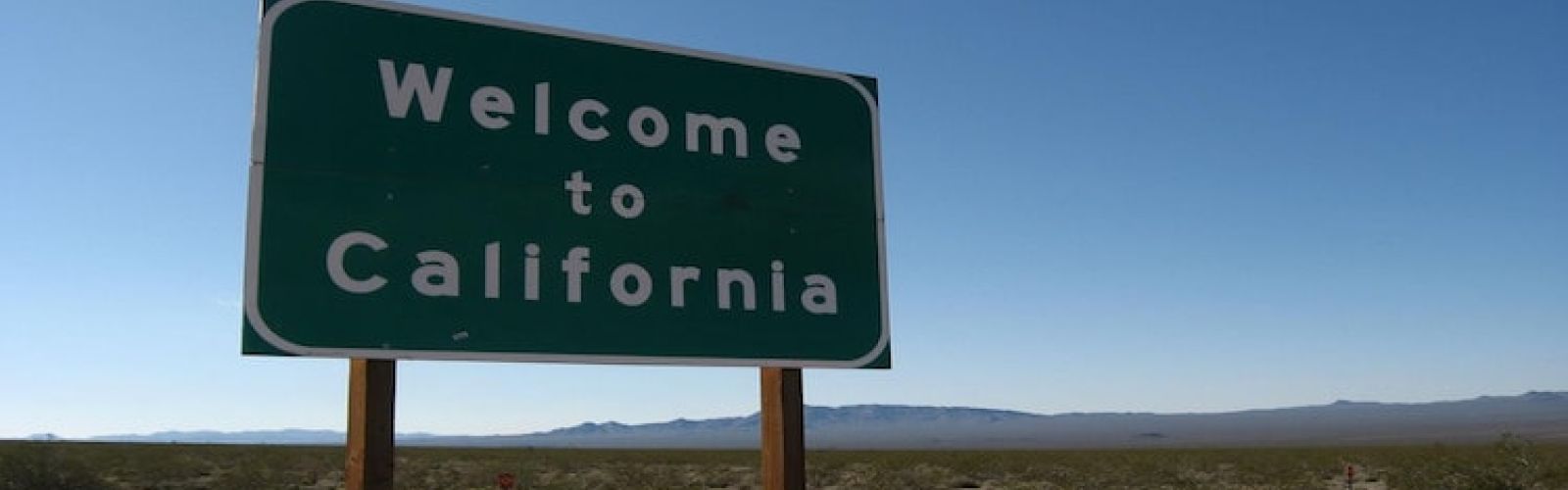 WelcomeToCaliforniaSign