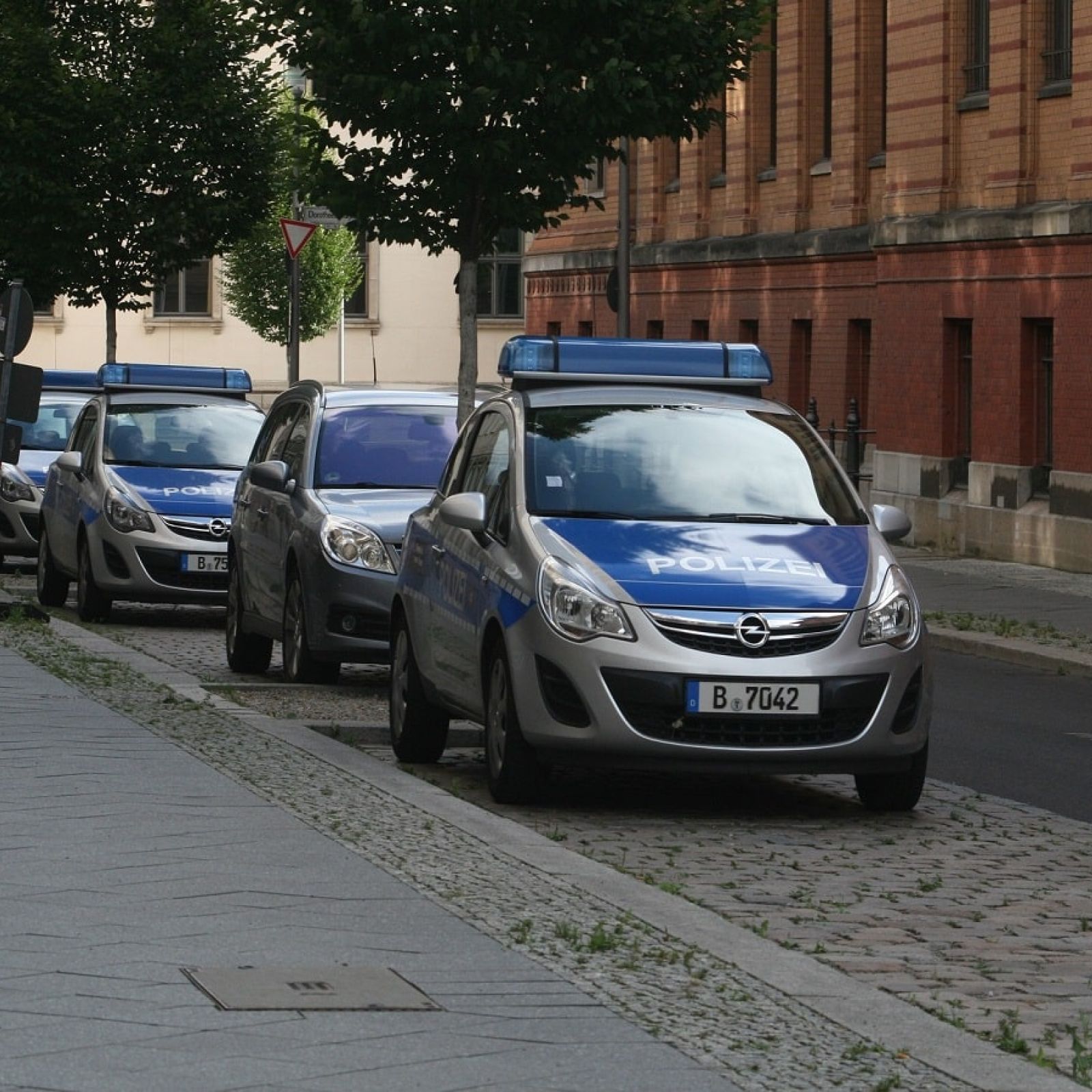 german germany berlin police law enforcement