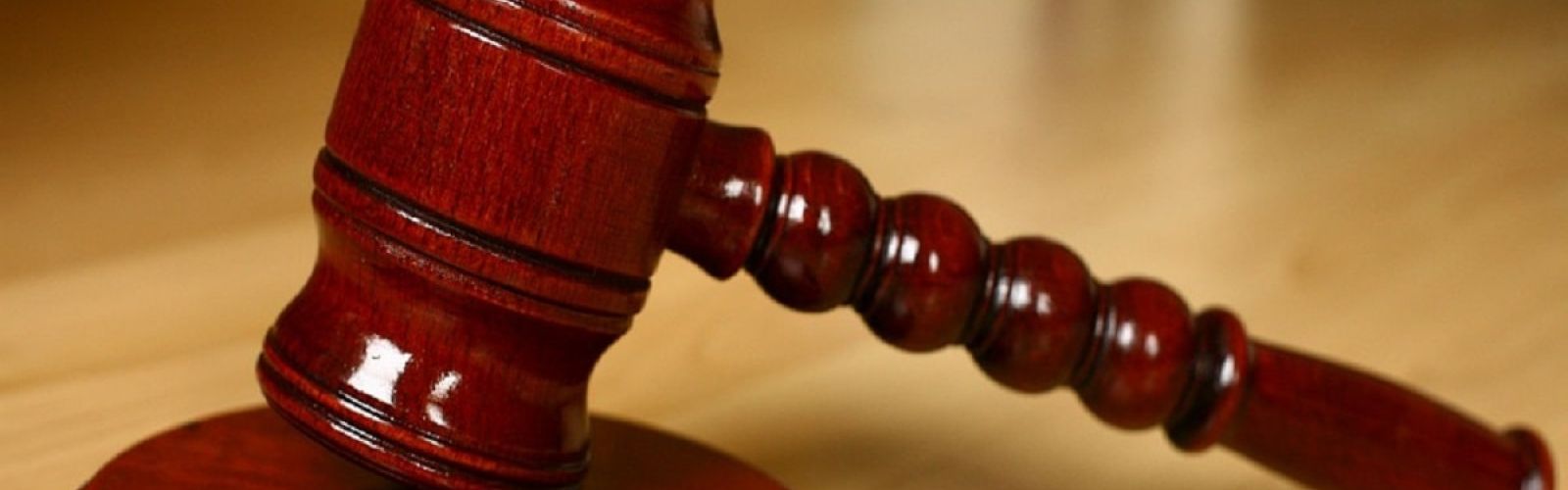 gavel courtroom court